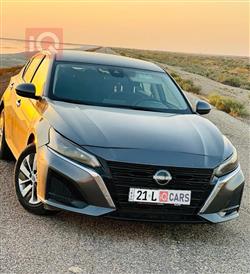 نيسان ألتيما